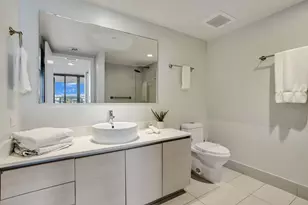 2600 E Hallandale Beach Blvd, Hallandale Beach, FL 33009 - Photo 15