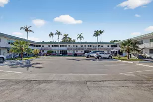 1354 N 12th Ct, Hollywood, FL 33019 - Photo 1