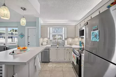 1354 N 12th Court #7B, Hollywood, FL 33019 - Photo 25