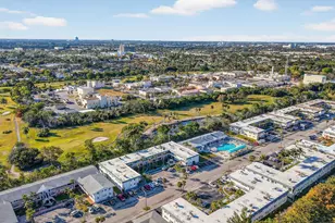 1354 N 12th Ct, Hollywood, FL 33019 - Photo 69