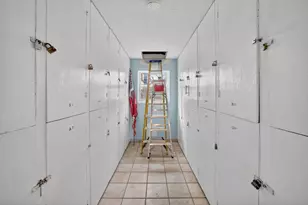 1354 N 12th Ct, Hollywood, FL 33019 - Photo 31