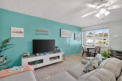 1354 N 12th Court #7B, Hollywood, FL 33019 - Photo 15