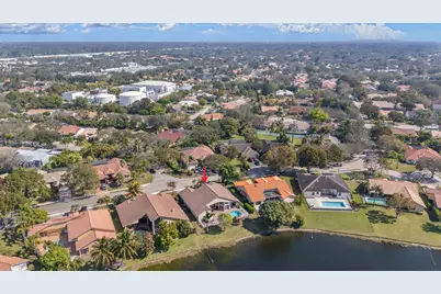 9938 N Springs Way, Coral Springs, FL 33076 - Photo 47