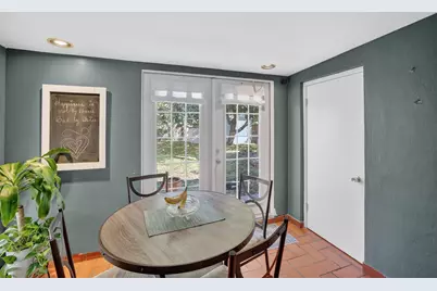 131 SW 7th Terrace, Hallandale Beach, FL 33009 - Photo 25