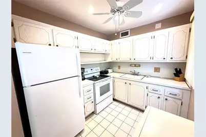 124 Ventnor F #124, Deerfield Beach, FL 33442 - Photo 9