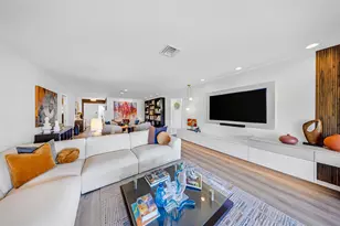 3651 Oaks Clubhouse Dr, Pompano Beach, FL 33069 - Photo 9