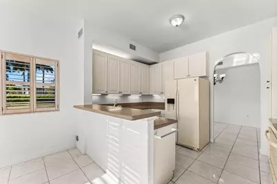 7832 E Exeter Boulevard #102, Tamarac, FL 33321 - Photo 13