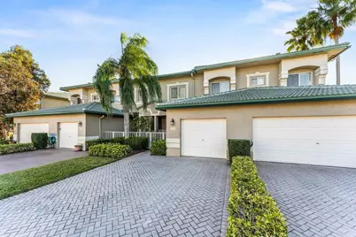 7832 E Exeter Boulevard #102, Tamarac, FL 33321 - Photo 3