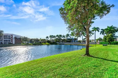 7832 E Exeter Boulevard #102, Tamarac, FL 33321 - Photo 7