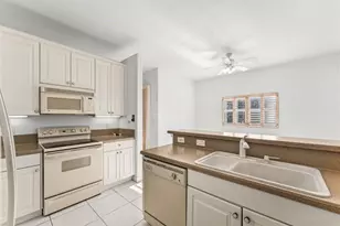 7832 E Exeter Blvd, Tamarac, FL 33321 - Photo 15