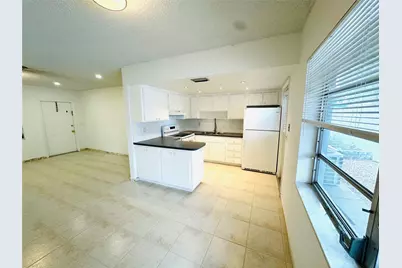 349 SE 12th Avenue, Pompano Beach, FL 33060 - Photo 5