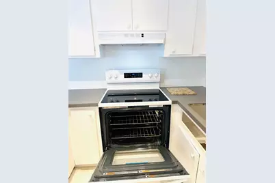 349 SE 12th Avenue, Pompano Beach, FL 33060 - Photo 9