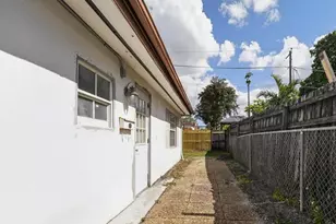 22164 SW 65th Terrace, Boca Raton, FL 33428 - Photo 5