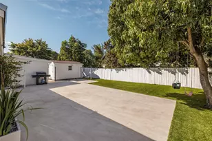 18340 NE 20th Ct, Miami, FL 33179 - Photo 27