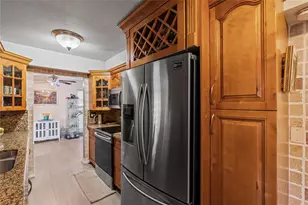 7901 NW 69th Ave, Tamarac, FL 33321 - Photo 15