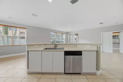 2332 SW 126th Avenue, Miramar, FL 33027 - Photo 15