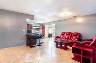 3140 Sheridan Ln, Hollywood, FL 33021 - Photo 9