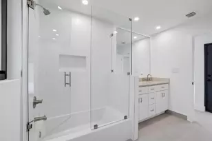 550 SW 6th Ave, Boca Raton, FL 33486 - Photo 29