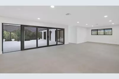 550 SW 6th Avenue, Boca Raton, FL 33486 - Photo 9