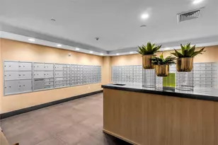 90 SW 3rd St, Miami, FL 33130 - Photo 25