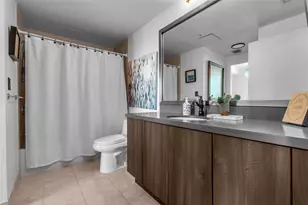 90 SW 3rd St, Miami, FL 33130 - Photo 7