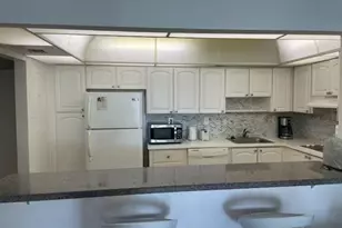 19370 Collins Ave, North Miami Beach, FL 33160 - Photo 13