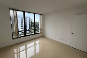 7835 Lakeside Blvd, Boca Raton, FL 33434 - Photo 9