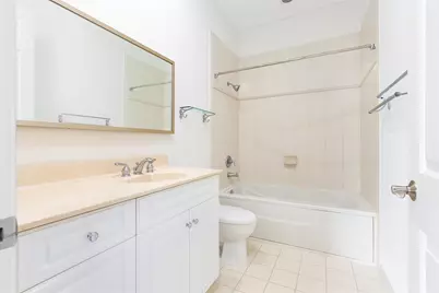 6809 N Laleside Circle #101, Davie, FL 33314 - Photo 11