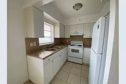 5400 Hollywood Boulevard #14, Hollywood, FL 33021 - Photo 3