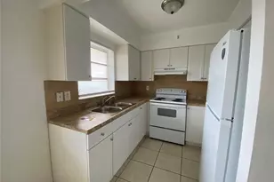 5400 Hollywood Blvd, Hollywood, FL 33021 - Photo 3