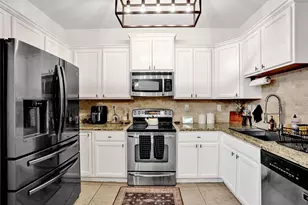 159 SW 7th Ct, Pompano Beach, FL 33060 - Photo 13