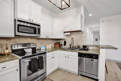 159 SW 7th Court, Pompano Beach, FL 33060 - Photo 15