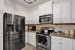 159 SW 7th Ct, Pompano Beach, FL 33060 - Photo 17