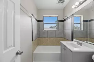 2830 Johnson St, Hollywood, FL 33020 - Photo 25