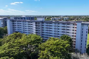 605 Oaks Dr, Pompano Beach, FL 33069 - Photo 33