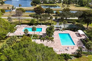 605 Oaks Dr, Pompano Beach, FL 33069 - Photo 13