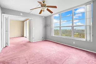 605 Oaks Dr, Pompano Beach, FL 33069 - Photo 9