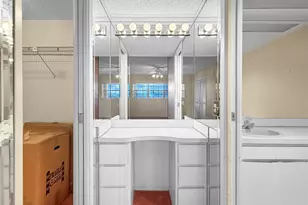 605 Oaks Dr, Pompano Beach, FL 33069 - Photo 5