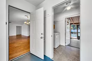 1760 NE 40th Ct, Oakland Park, FL 33334 - Photo 31