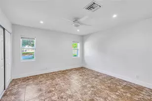 1760 NE 40th Ct, Oakland Park, FL 33334 - Photo 27
