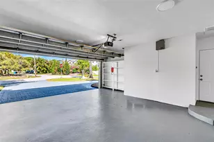 1760 NE 40th Ct, Oakland Park, FL 33334 - Photo 33