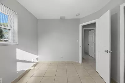 5649 SW 36th Court, West Park, FL 33023 - Photo 5
