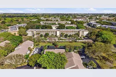 2302 Lucaya Lane #E3, Coconut Creek, FL 33066 - Photo 41