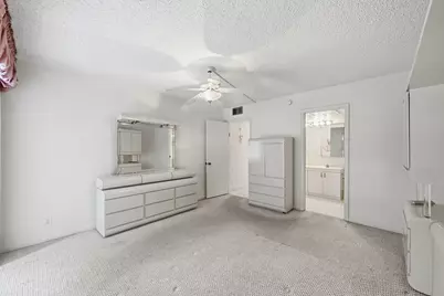 2302 Lucaya Lane #E3, Coconut Creek, FL 33066 - Photo 17