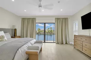 319 S Riverside Dr, Pompano Beach, FL 33062 - Photo 35