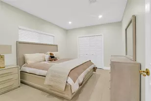 319 S Riverside Dr, Pompano Beach, FL 33062 - Photo 45