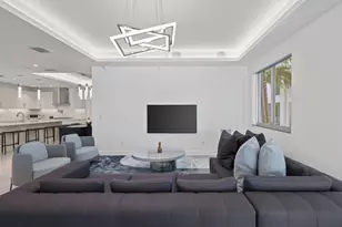 238 Shore Ct, Fort Lauderdale, FL 33308 - Photo 11