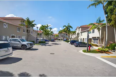 245 Riviera Circle #245, Weston, FL 33326 - Photo 39