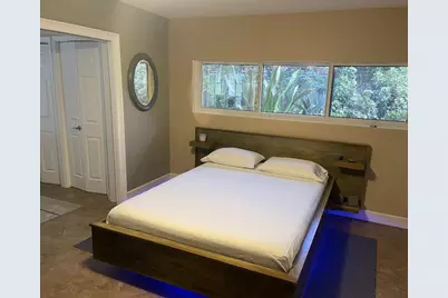 2200 NE 32nd Avenue, Fort Lauderdale, FL 33305 - Photo 7