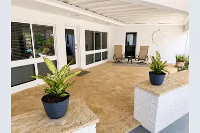 2200 NE 32nd Avenue, Fort Lauderdale, FL 33305 - Photo 3